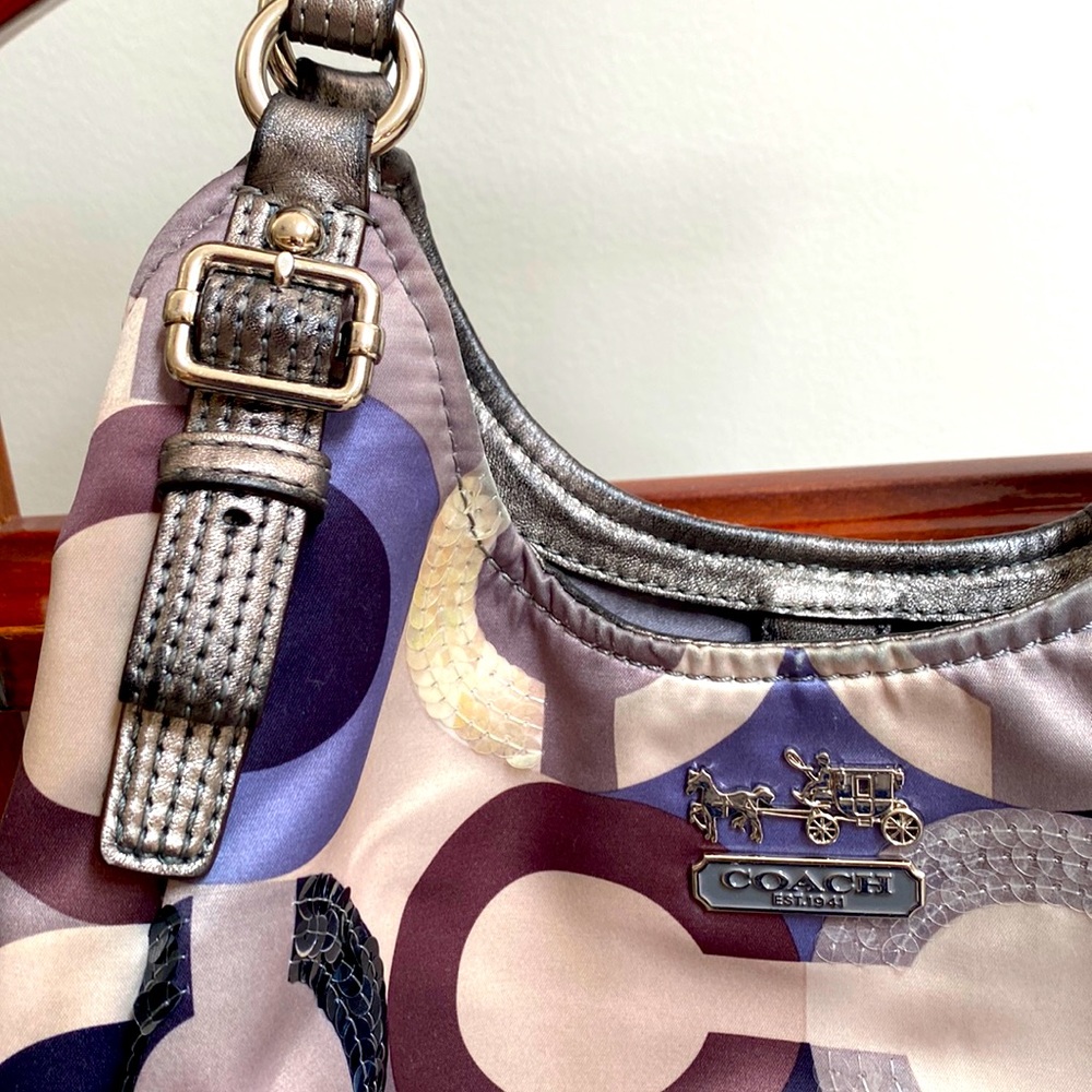 Tri fold coach bag with sequins